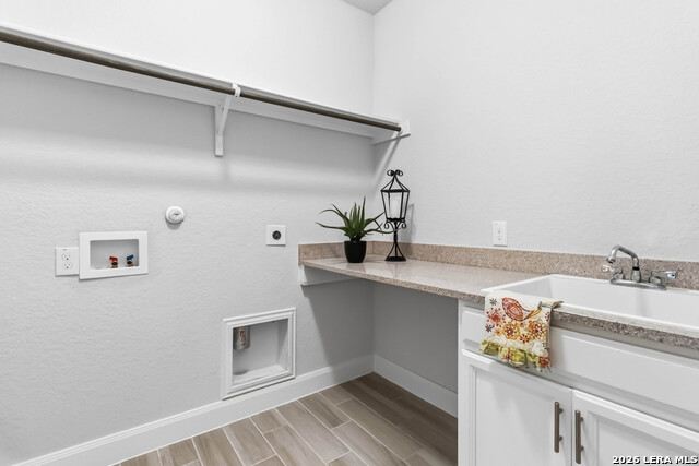 Listing photo id 35 for 8311 Merchants Ldg