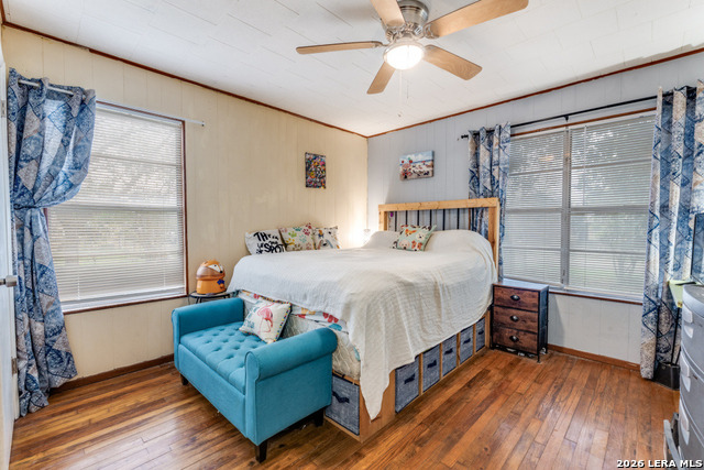 Image 14 of 26 For 914 6th  