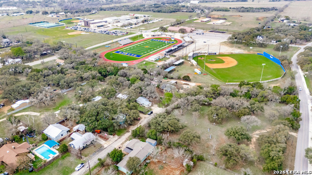 Image 22 of 26 For 914 6th  