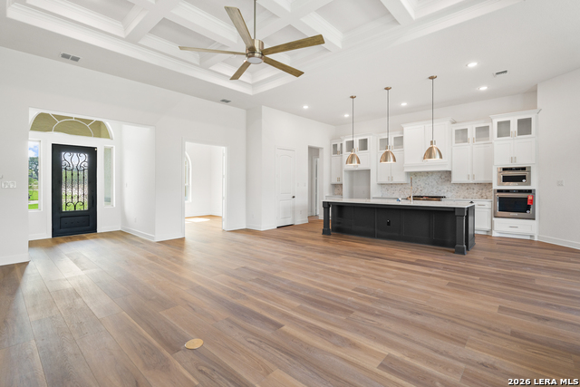 Image 4 of 10 For 239 Legend Park