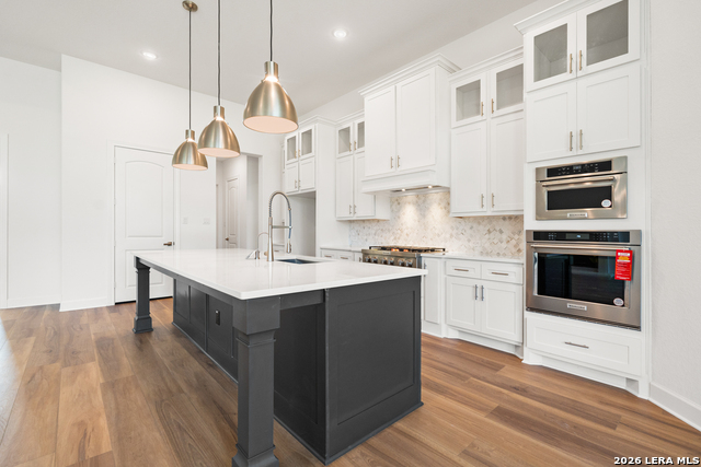 Image 6 of 10 For 239 Legend Park