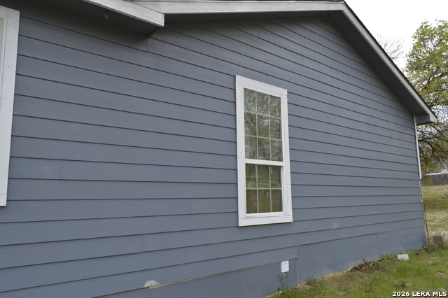 Image 4 of 19 For 23030 Grand  