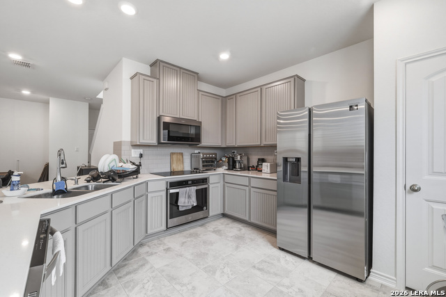 Image 9 of 28 For 5911 Eckhert Road  119