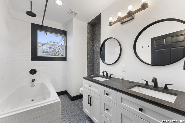 Image 11 of 25 For 139 Highland E