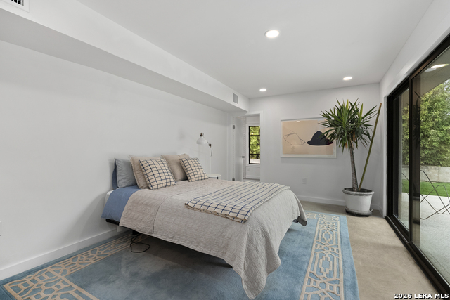 Image 14 of 29 For 501 Thelma Dr