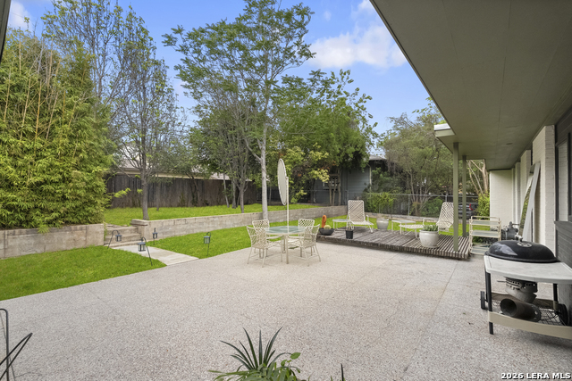 Image 25 of 29 For 501 Thelma Dr