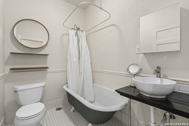 Image 28 of 29 For 501 Thelma Dr