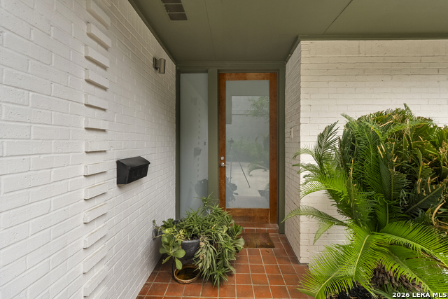 Image 3 of 29 For 501 Thelma Dr