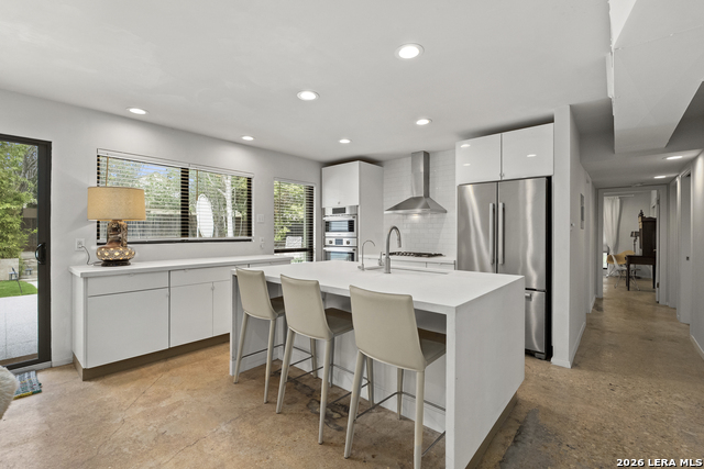 Image 8 of 29 For 501 Thelma Dr