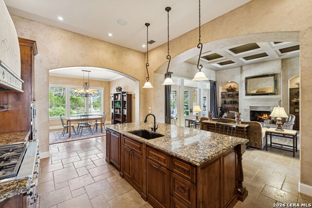 Image 14 of 37 For 358 Mariposa Loop