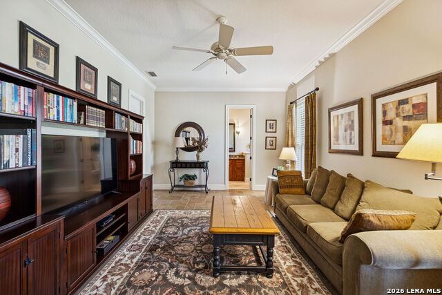 Image 25 of 37 For 358 Mariposa Loop