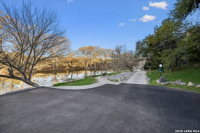 Image 35 of 37 For 358 Mariposa Loop