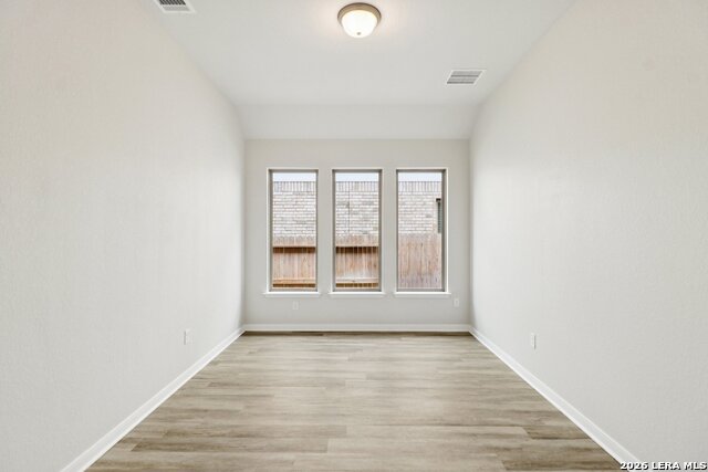 Image 21 of 68 For 9717 Van Horn