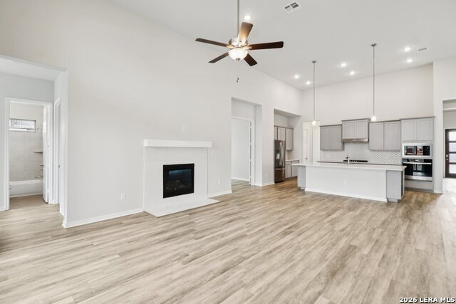 Image 9 of 68 For 9717 Van Horn