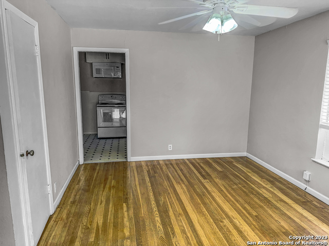 Image 3 of 12 For 2016 Olmos Dr W