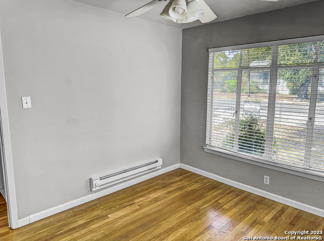 Image 7 of 12 For 2016 Olmos Dr W