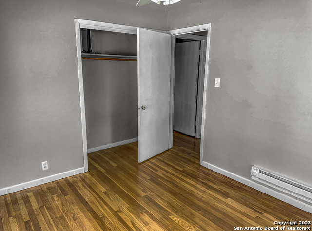 Image 8 of 12 For 2016 Olmos Dr W