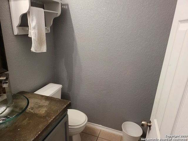 Image 6 of 7 For 9707 Discovery