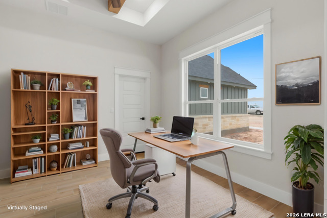 Image 19 of 23 For 140 Sunset  