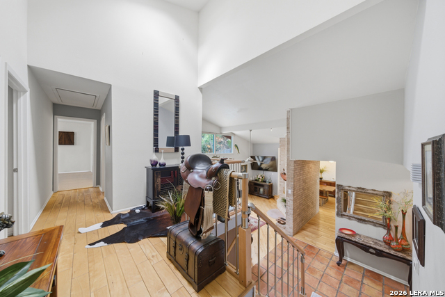 Image 20 of 36 For 3511 Hunters Circle St