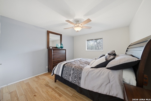 Image 26 of 36 For 3511 Hunters Circle St