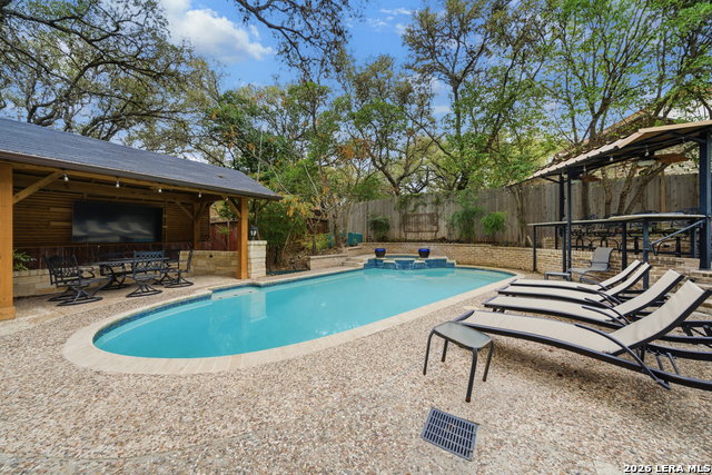 Image 6 of 36 For 3511 Hunters Circle St