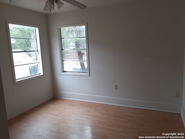 Image 6 of 6 For 116 Young W