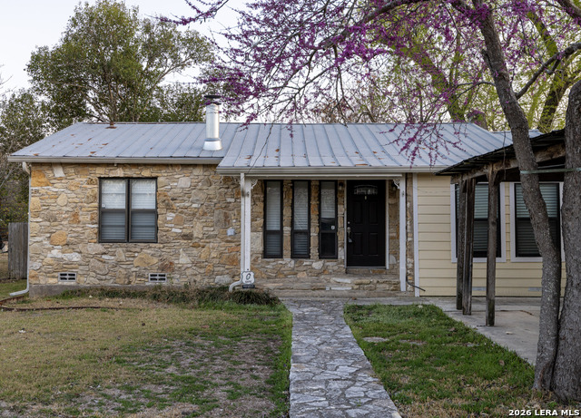 Details for 325 Hickman  , Boerne, TX 78006