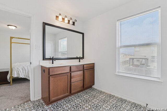 Image 34 of 44 For 11765 Red Pheasant