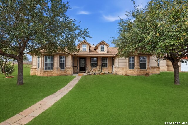 Details for 370 Alberts Ln, Somerset, TX 78069