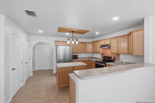 Image 17 of 88 For 370 Alberts Ln