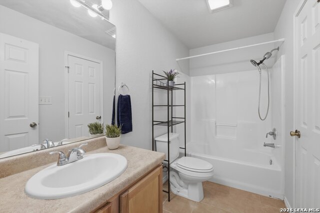 Image 28 of 88 For 370 Alberts Ln