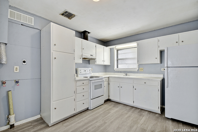 Image 8 of 22 For 134 Shadowlight Terrace