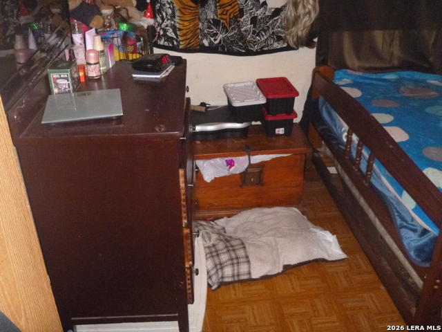 Listing photo id 9 for 2820 County Road 1129