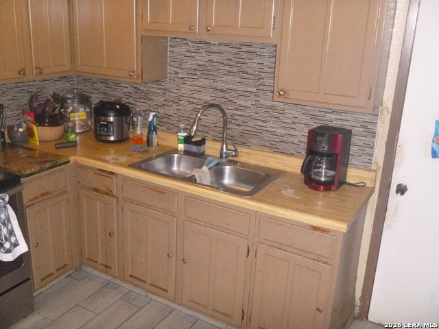 Listing photo id 2 for 2820 County Road 1129