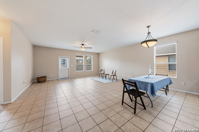 Image 21 of 37 For 7410 Derby Vista