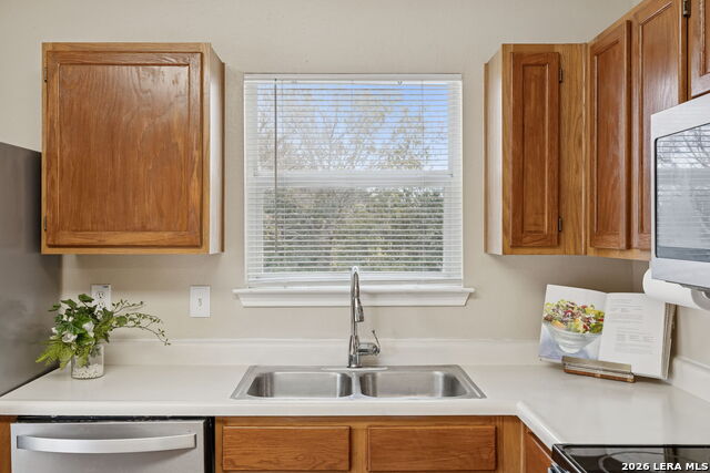 Image 16 of 45 For 10310 Springwood