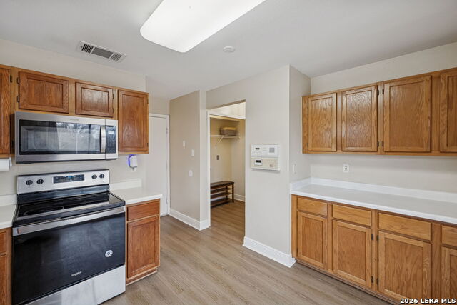 Image 20 of 45 For 10310 Springwood