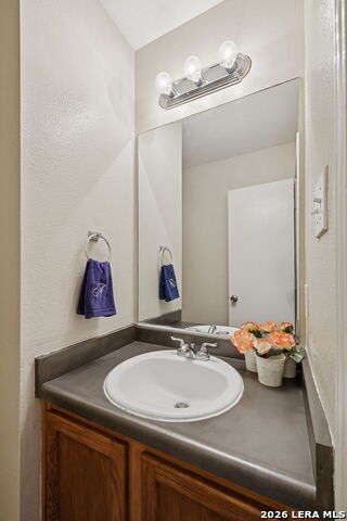 Image 22 of 45 For 10310 Springwood