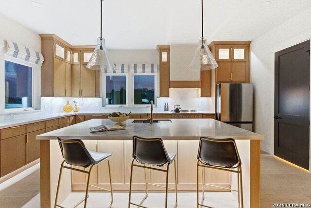 Image 10 of 42 For 3140 Westview Dr