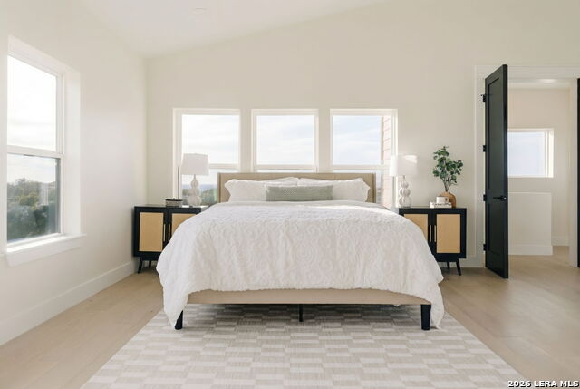 Image 26 of 42 For 3140 Westview Dr