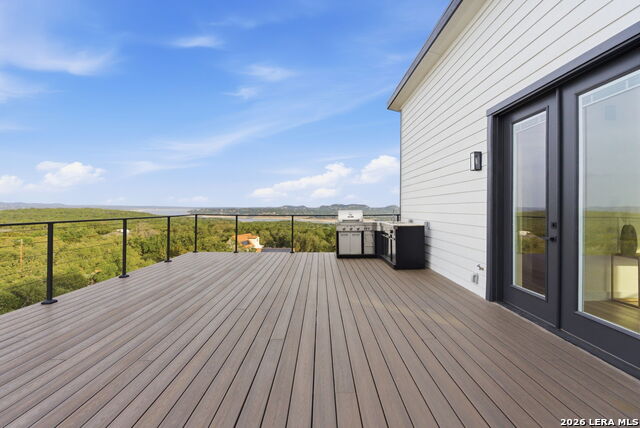 Image 28 of 42 For 3140 Westview Dr