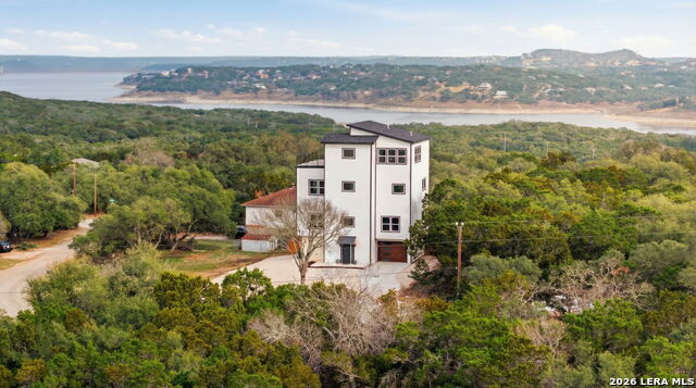 Image 3 of 42 For 3140 Westview Dr