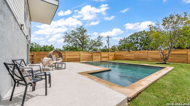 Image 40 of 42 For 3140 Westview Dr