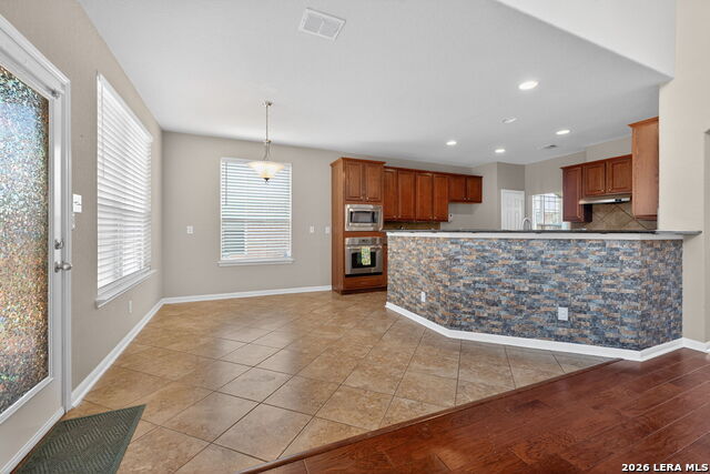 Image 12 of 50 For 11715 Fabiana