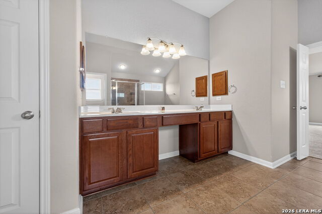 Image 29 of 50 For 11715 Fabiana