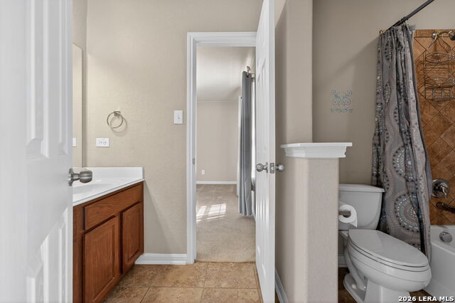 Image 35 of 50 For 11715 Fabiana