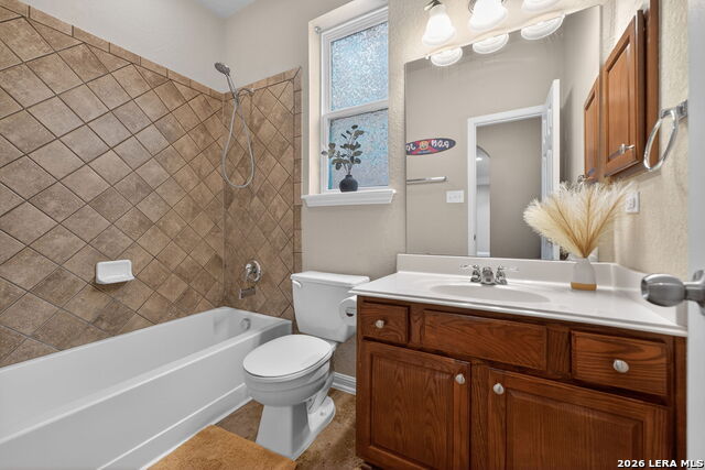 Image 47 of 50 For 11715 Fabiana