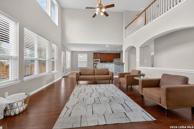 Image 9 of 50 For 11715 Fabiana