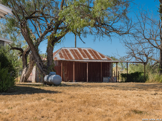 Image 18 of 26 For 21419 Us Highway 90